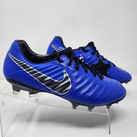 flyknit acc soccer cleats
